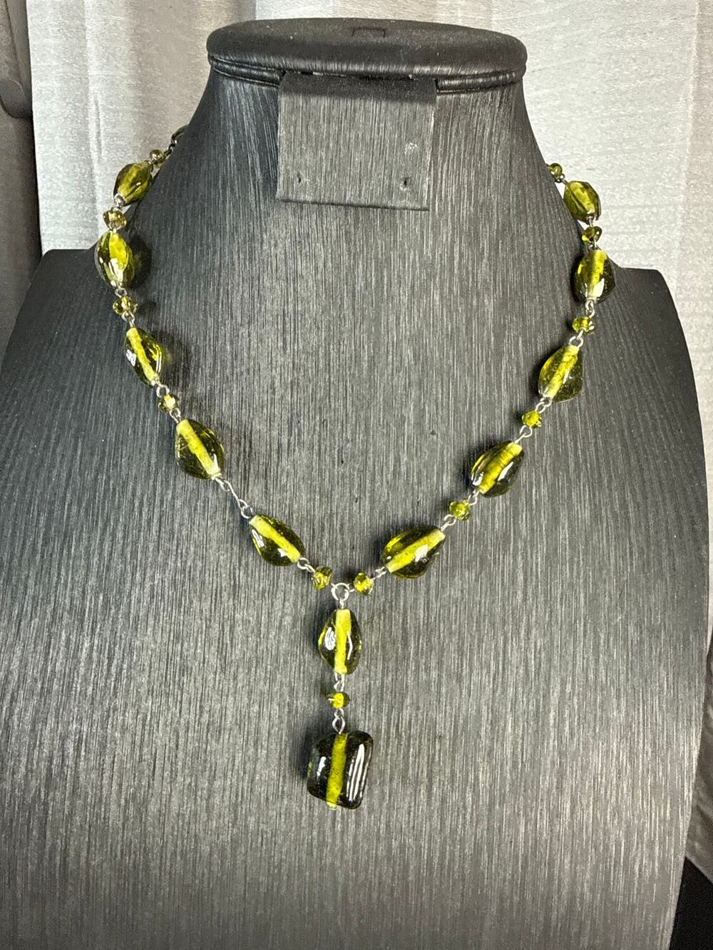 Vintage Boho Moss Green Glass bead necklace